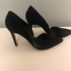 Banana republic suede heels size 6.5.